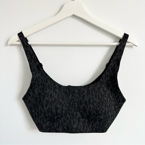 LULULEMON In Alignment Straight-Strap Bra - Light Support A/B Cup - Picture 4 of 10